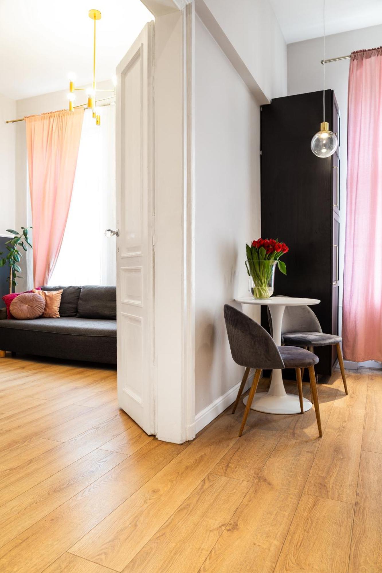 Apartment Househost Apartment: Lazarza Ii Street *